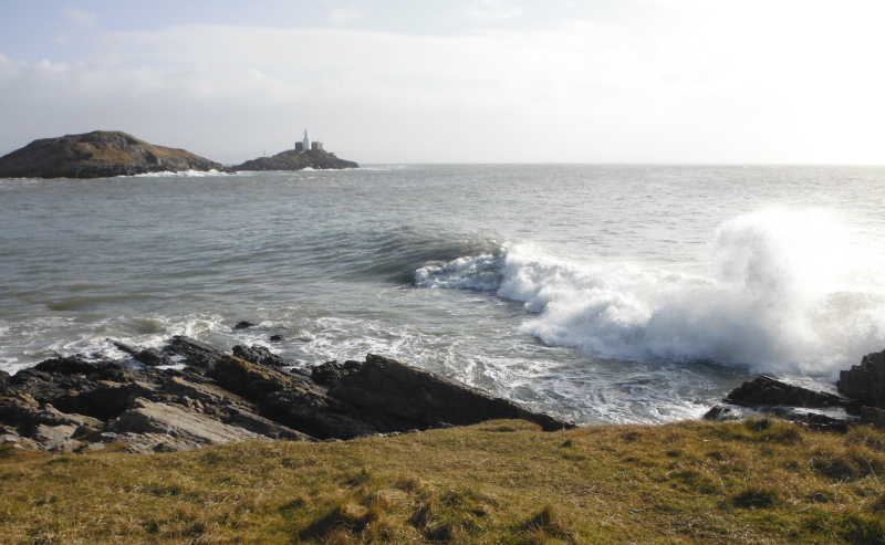  the waves around Mumbles Head