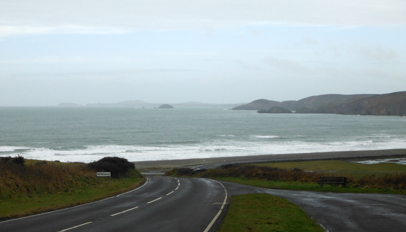  looking up the coastline from Newgale 