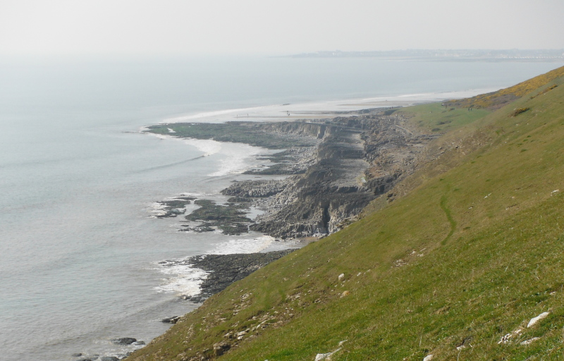  looking back down to the ledge 