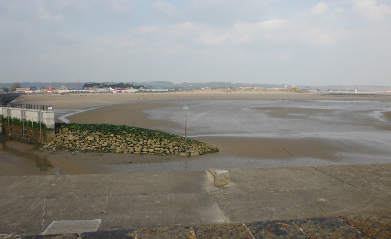  Sandy Bay at low tide 