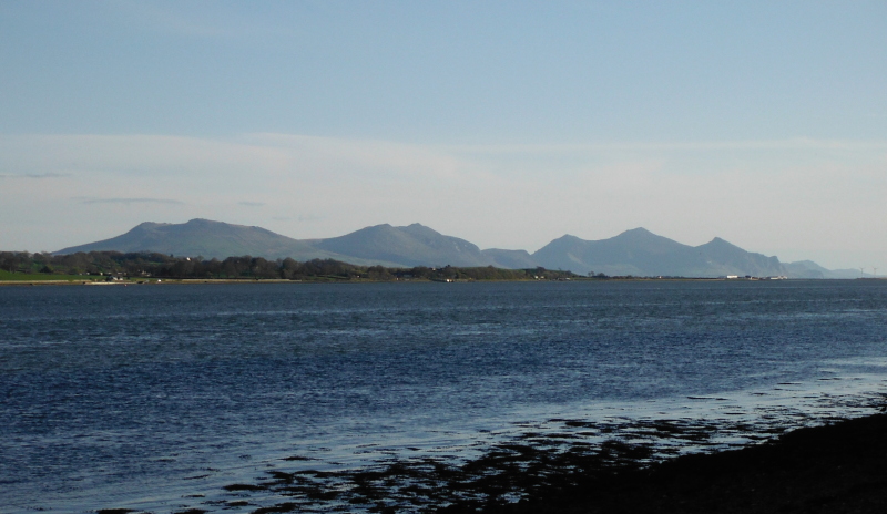  looking down the coast to Yr Eifl, and to Penrhyn Glas 