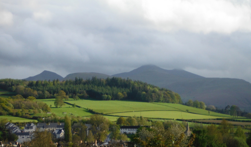  looking up to Pen y Fan 