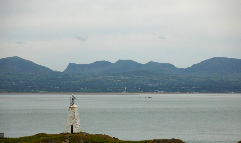  looking across to the Nanttle Ridge 