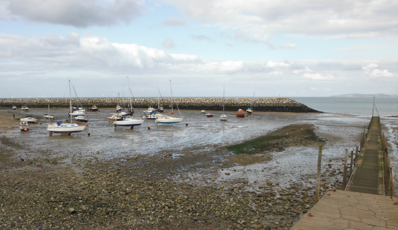  looking along the beach towards Rhos-on-Sea 