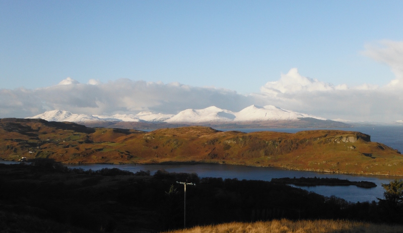  looking across Kerrera towards Mull 