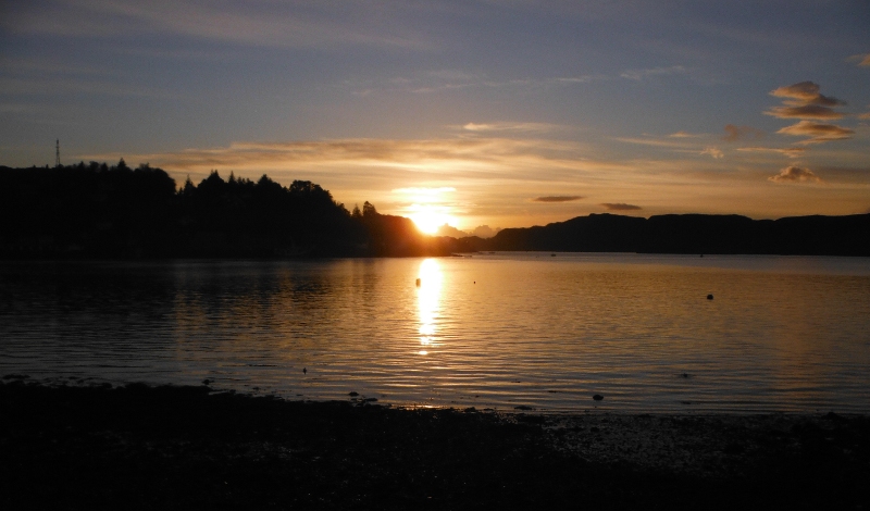  looking across Oban Bay to the sunset 