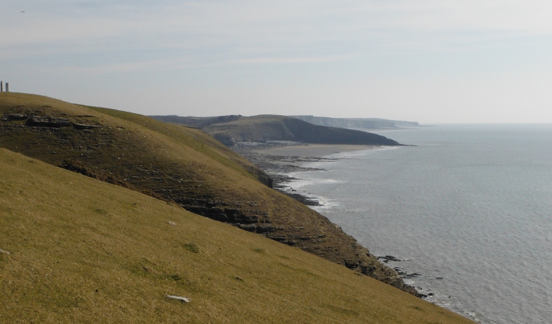  looking east along towards Dunraven Bay 