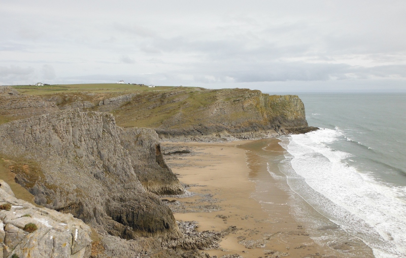  looking along to Thurba 