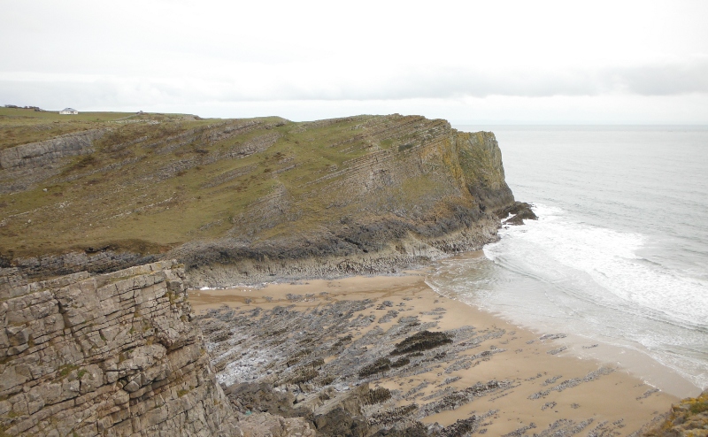  looking across to Thurba 