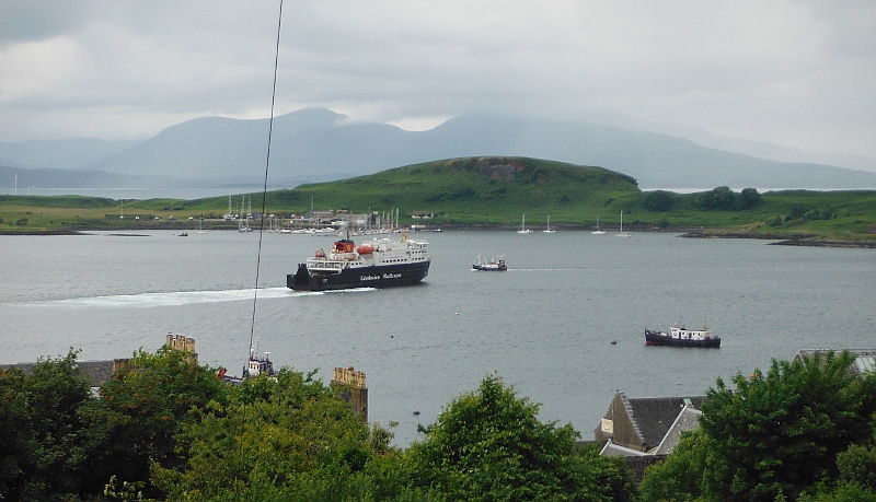  the ferry and the fishing boat 