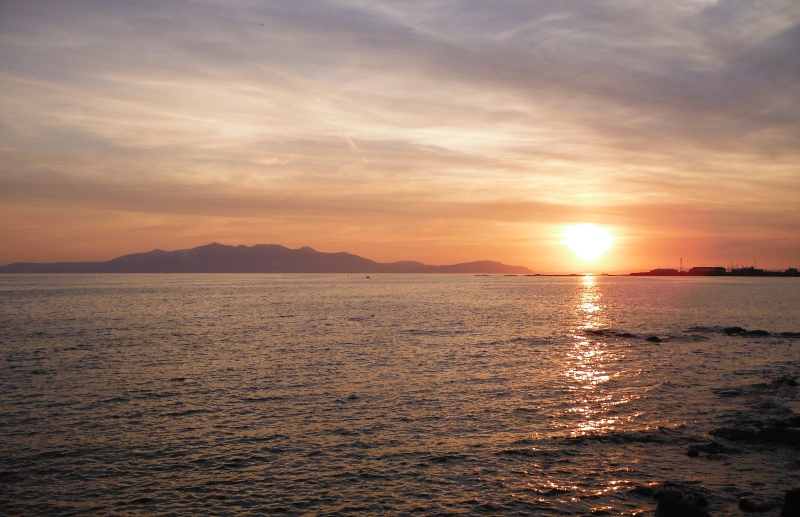  the setting sun beyond Ardrossan 