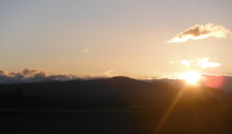  the setting sun along with Ben Vorlich and Stùc a` Chroin 