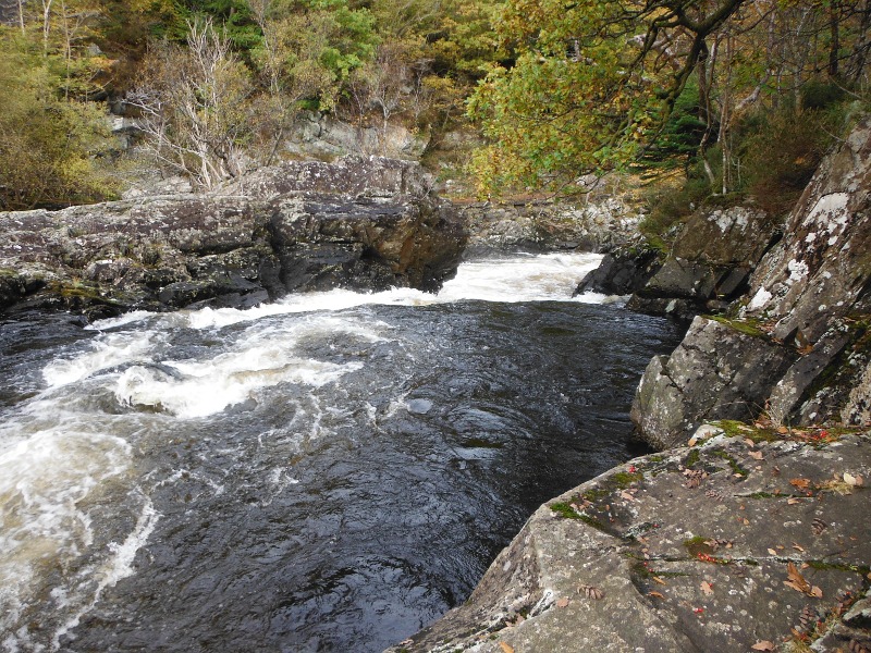  looking down on the lead in to the right hand drop 