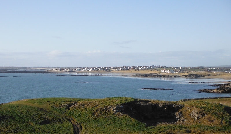  looking across Traeth Llydan to Rhosneigr 