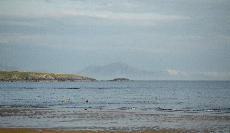  looking across Broad Beach to Ynys Meibion 