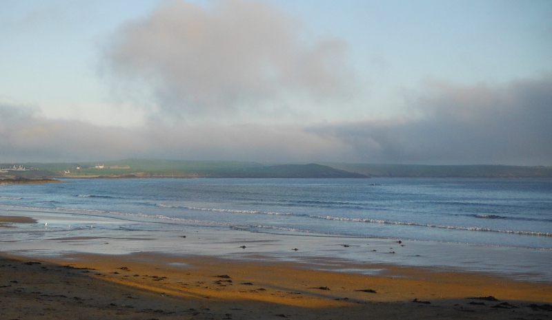  the fog sitting over Barclodiad y Gawres 