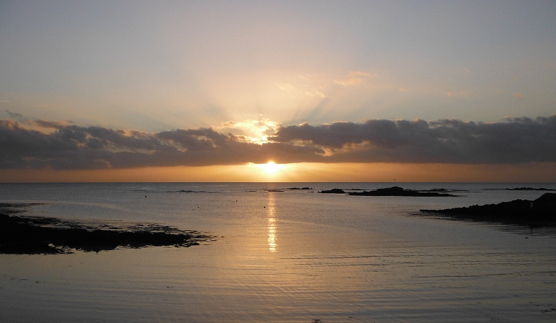  the sun below the cloud 