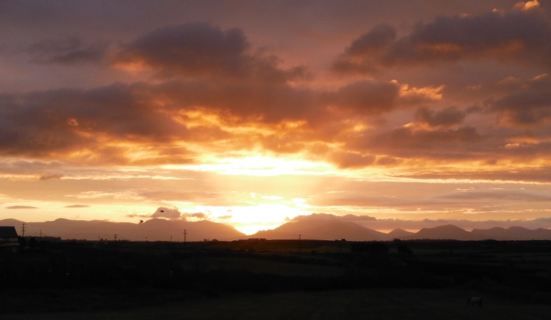  sunrise over Snowdonia 