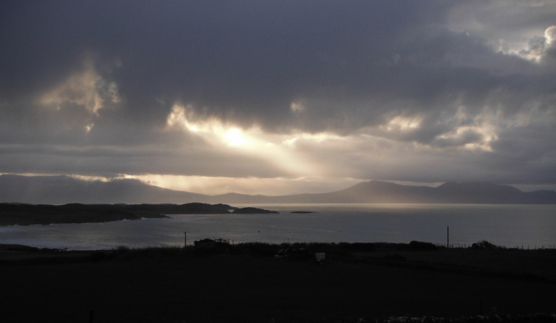  the lighting effect over the sea 