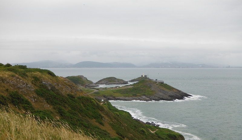  Mumbles lighthouse and the coastguard station 