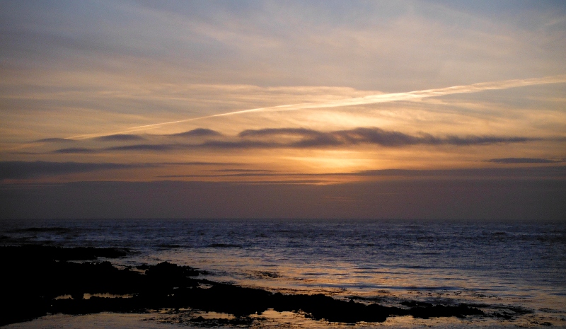  the unusual clouds over the sea 