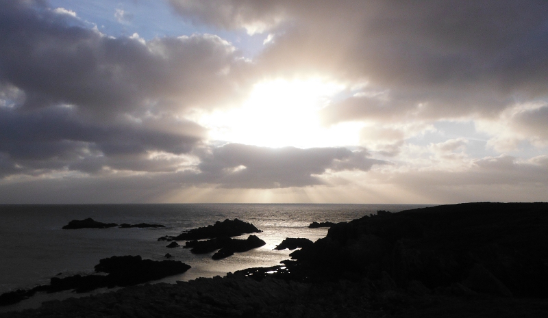  a lighting effect away past Penrhyn Mawr 