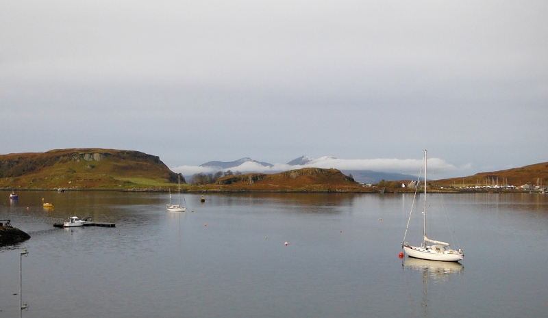  looking across Kerrera to the mountains on Mull 