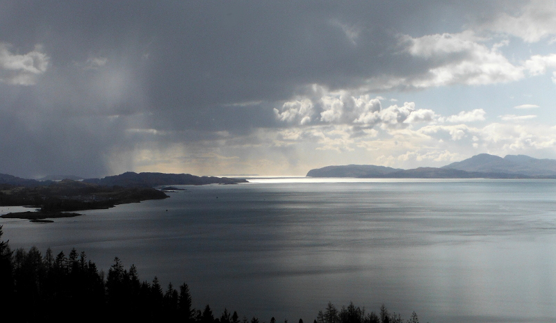  Looking south from Beinn Lora 