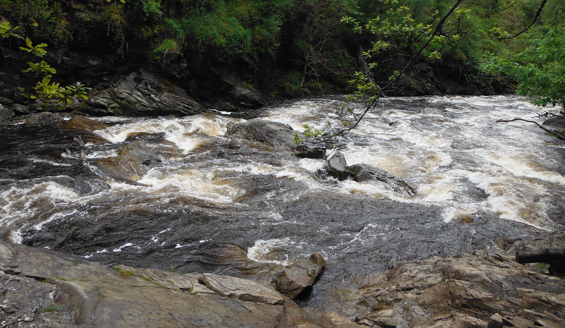  The rapids below the Falls 