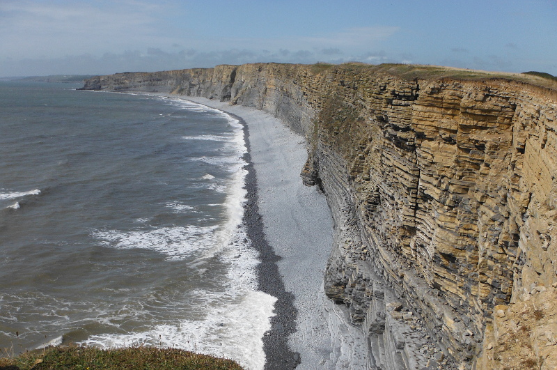  looking westwards from Nash Point 