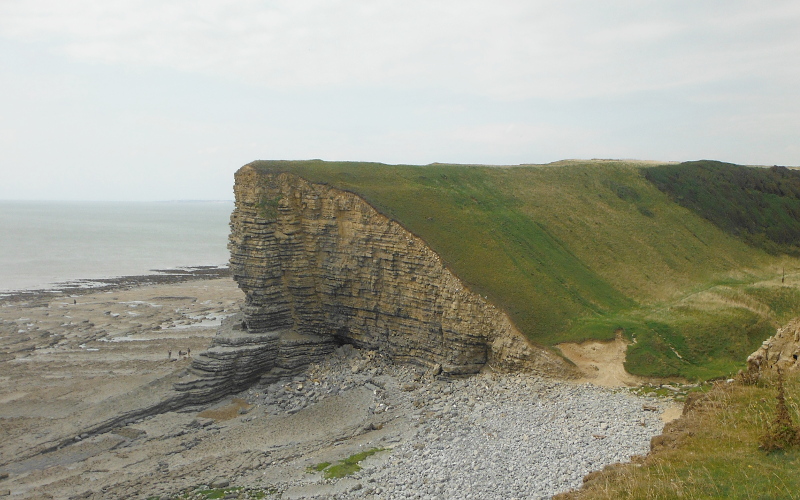  looking westwards across to Nash Point 